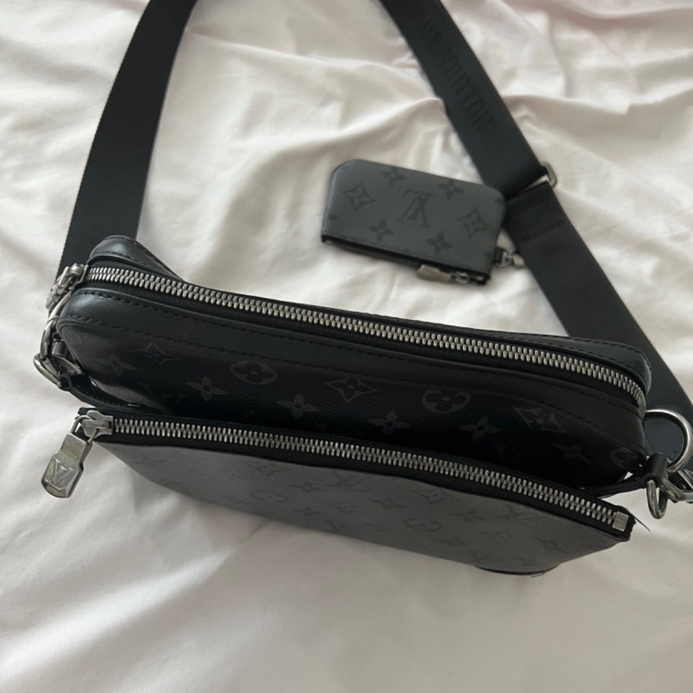 TRIO MESSENGER BAG - Picture 2 of 3